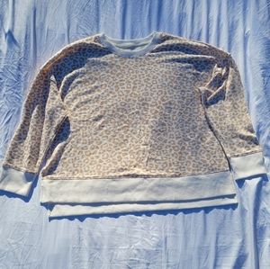 Time and Tru Women's Cream Cheetah Print Sweater Size XXXL